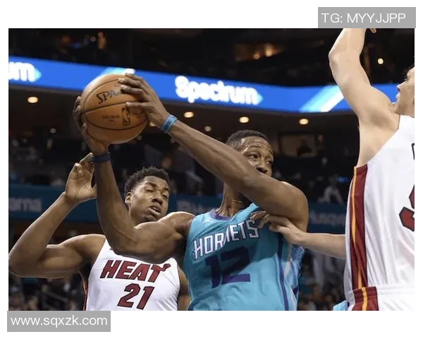 热火与黄蜂第六场精彩对决录像回放分析与精彩瞬间集锦 热火与黄蜂第六场精彩对决录像回放分析与精彩瞬间集锦